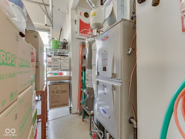 664 Vandyke Way, Greenwood, IN 46142