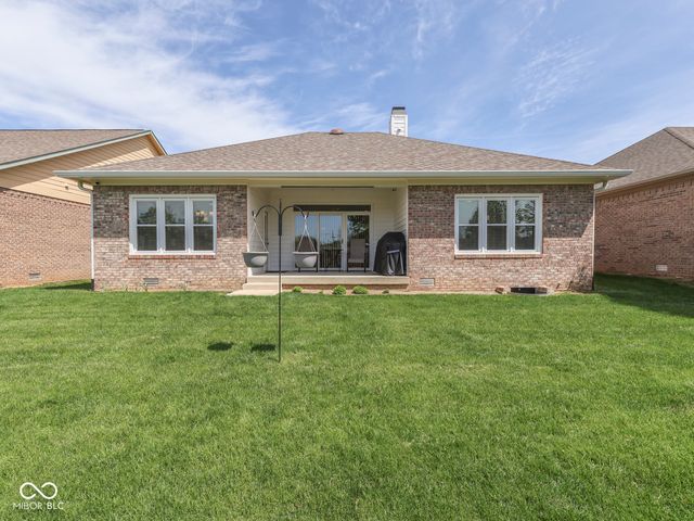 664 Vandyke Way, Greenwood, IN 46142