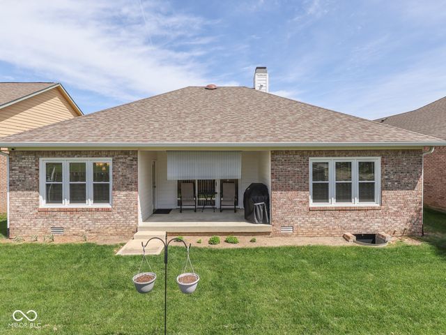 664 Vandyke Way, Greenwood, IN 46142