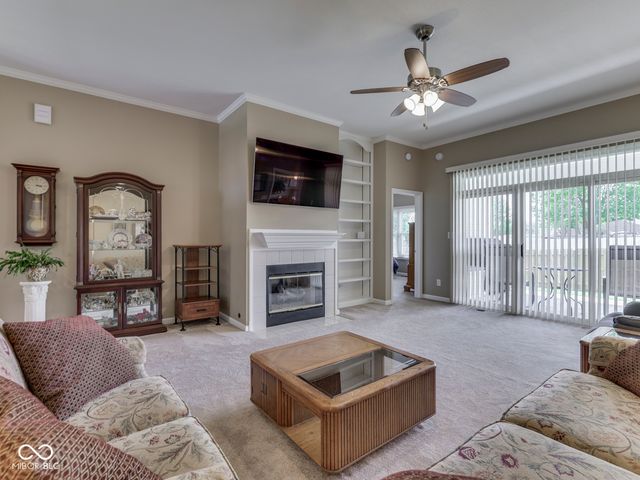 664 Vandyke Way, Greenwood, IN 46142