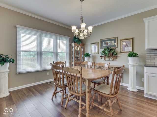 664 Vandyke Way, Greenwood, IN 46142