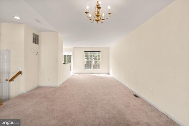 15720 PALERMO TER, Woodbridge, VA 22191