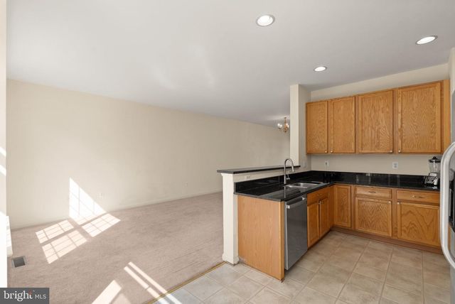 15720 PALERMO TER, Woodbridge, VA 22191