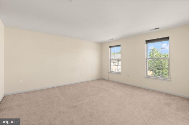 15720 PALERMO TER, Woodbridge, VA 22191