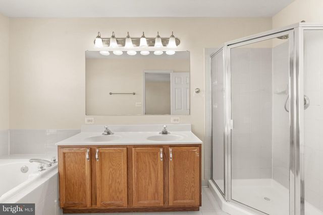 15720 PALERMO TER, Woodbridge, VA 22191