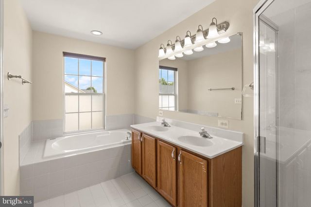 15720 PALERMO TER, Woodbridge, VA 22191