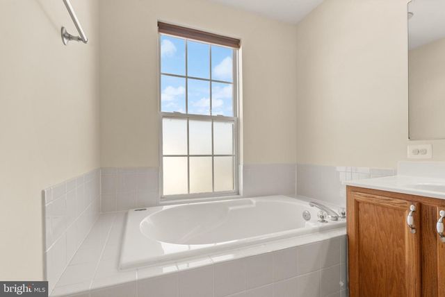 15720 PALERMO TER, Woodbridge, VA 22191