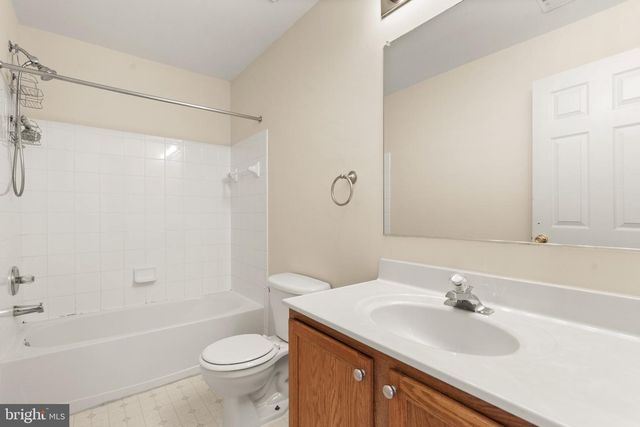 15720 PALERMO TER, Woodbridge, VA 22191