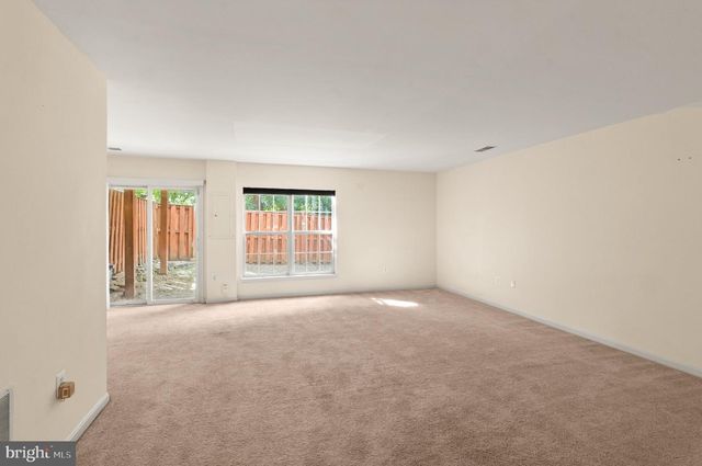15720 PALERMO TER, Woodbridge, VA 22191