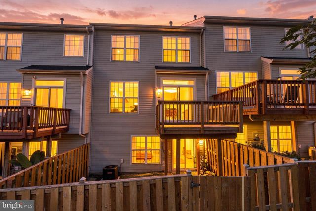 15720 PALERMO TER, Woodbridge, VA 22191