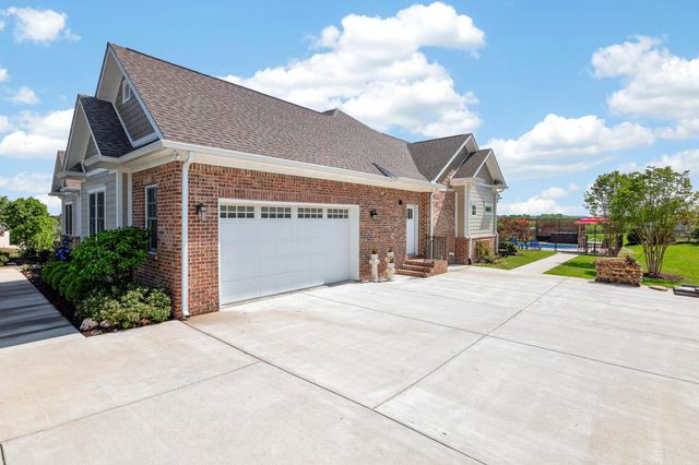 1217 Ballentrace Blvd, Lebanon, TN 37087
