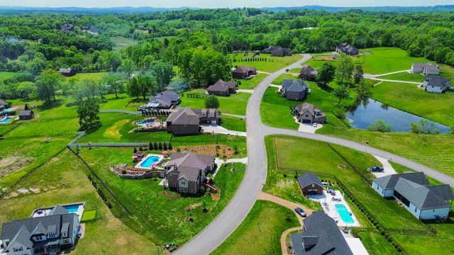 1217 Ballentrace Blvd, Lebanon, TN 37087