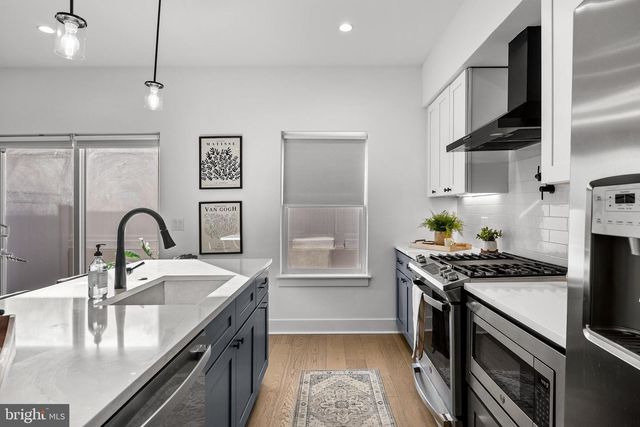 9522 GOLFVIEW LN, Philadelphia, PA 19114