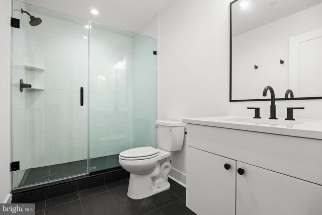 9522 GOLFVIEW LN, Philadelphia, PA 19114