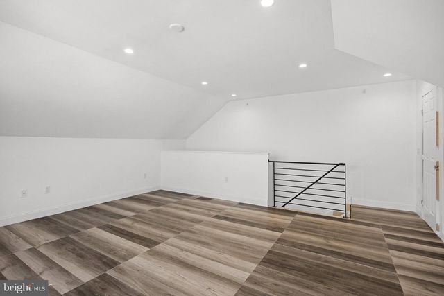 9522 GOLFVIEW LN, Philadelphia, PA 19114