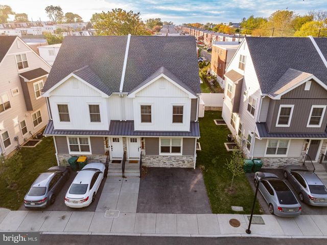 9522 GOLFVIEW LN, Philadelphia, PA 19114