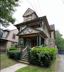 868 Elm Street, New Haven, CT 06511
