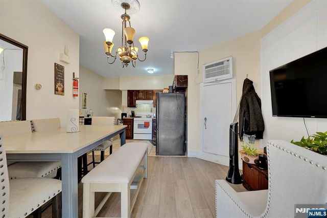4507 Bergenline Avenue, Union City, NJ 07087