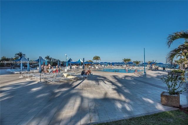 2030 S Ocean Drive 1706, Hallandale Beach, FL 33009