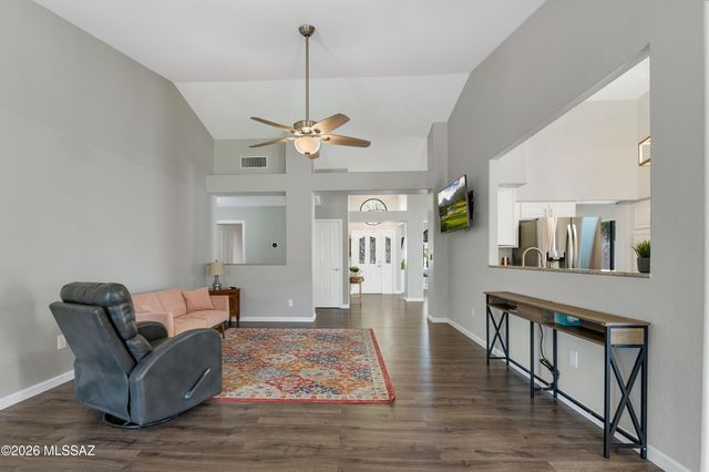 12480 N Copper Queen Way, Oro Valley, AZ 85755