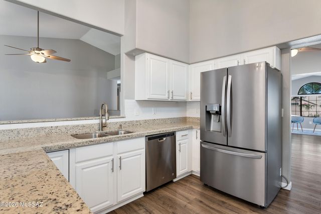 12480 N Copper Queen Way, Oro Valley, AZ 85755
