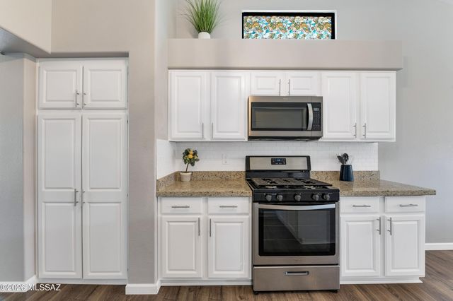 12480 N Copper Queen Way, Oro Valley, AZ 85755