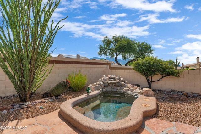 12480 N Copper Queen Way, Oro Valley, AZ 85755