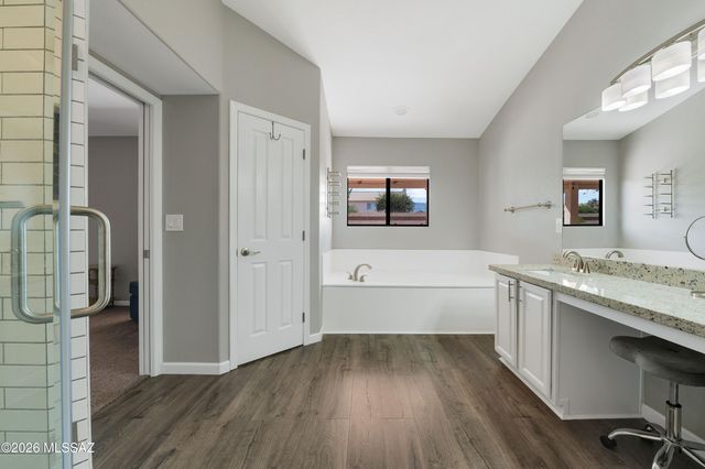 12480 N Copper Queen Way, Oro Valley, AZ 85755