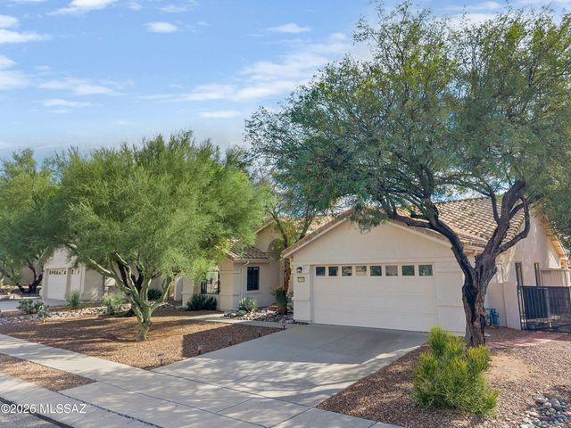 12480 N Copper Queen Way, Oro Valley, AZ 85755