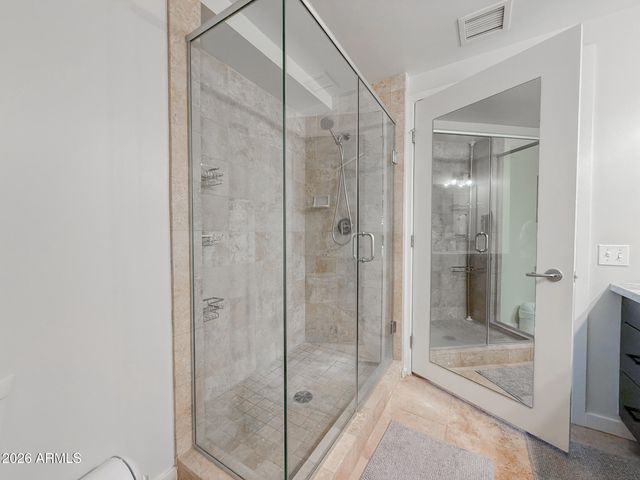 7137 E RANCHO VISTA Drive 2004, Scottsdale, AZ 85251