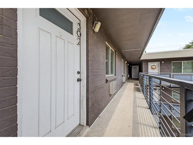 120 S Pennsylvania St 302, Denver, CO 80209