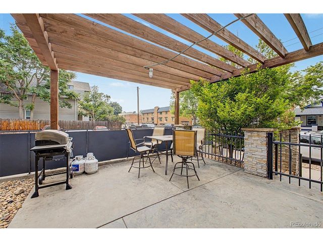 120 S Pennsylvania St 302, Denver, CO 80209