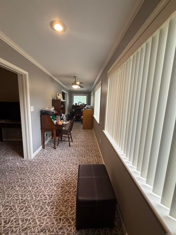 211 Brown St Apt 12, Hot Springs, AR 71913