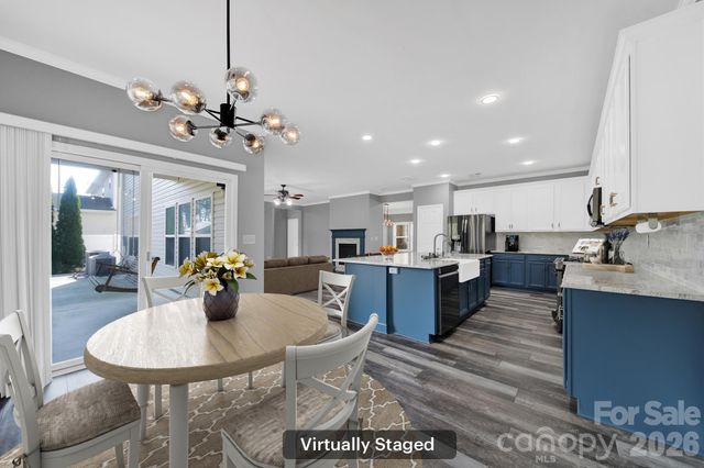 325 Mount Side Way, Fort Mill, SC 29715