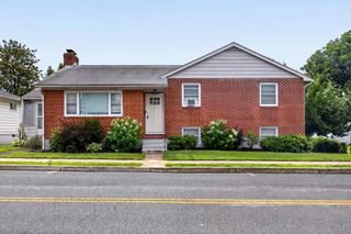 918 GUILFORD AVE, Hagerstown, MD 21740
