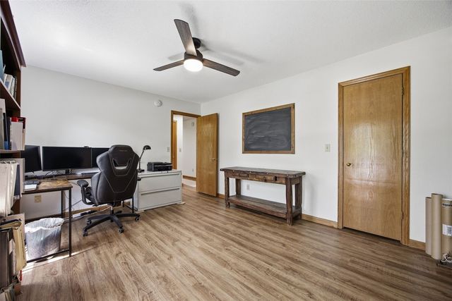 7412 Berkshire Drive NE, Cedar Rapids, IA 52402