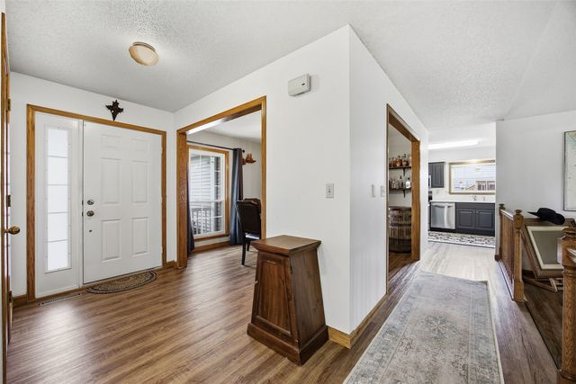 7412 Berkshire Drive NE, Cedar Rapids, IA 52402