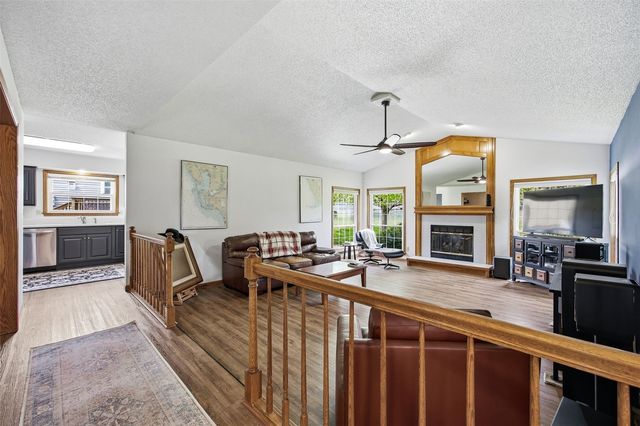 7412 Berkshire Drive NE, Cedar Rapids, IA 52402