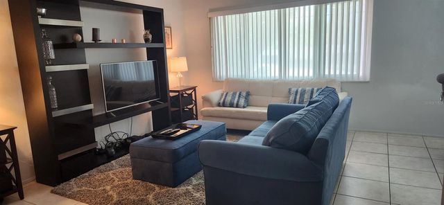 615 S PALM AVENUE 11, Sarasota, FL 34236
