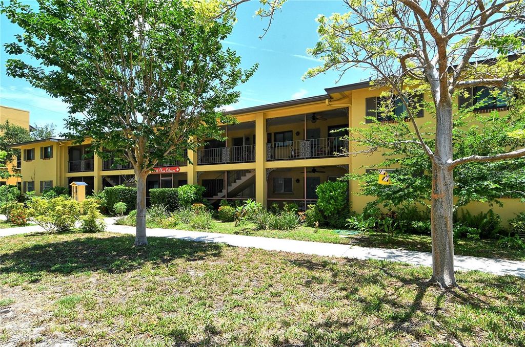 615 S PALM AVENUE 11, Sarasota, FL 34236