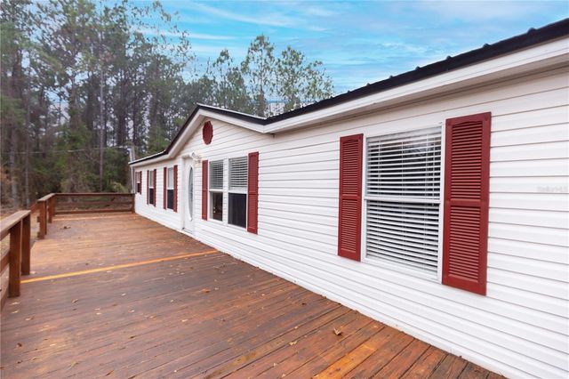 11602 NE US HIGHWAY 301, Waldo, FL 32694