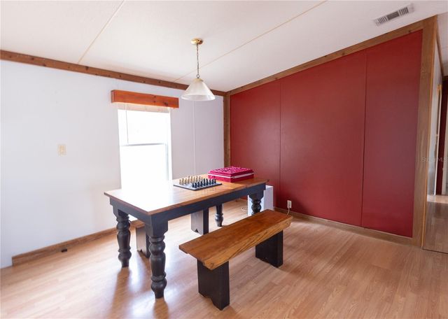 11602 NE US HIGHWAY 301, Waldo, FL 32694