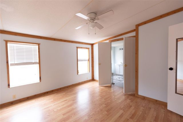 11602 NE US HIGHWAY 301, Waldo, FL 32694