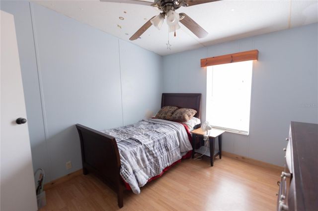 11602 NE US HIGHWAY 301, Waldo, FL 32694