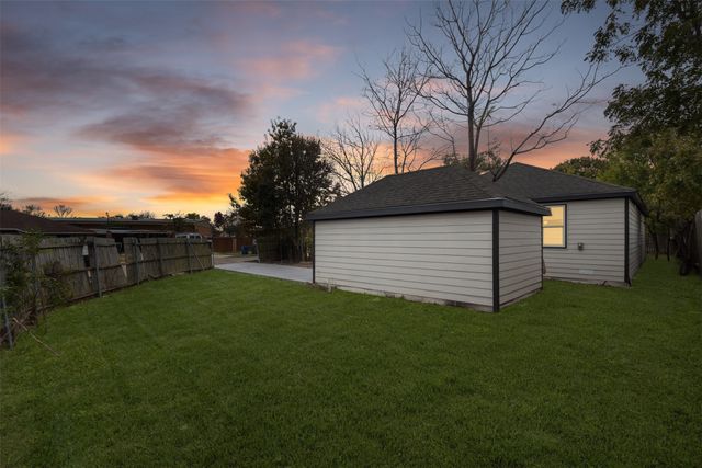 1638 Stevens Street, Dallas, TX 75228