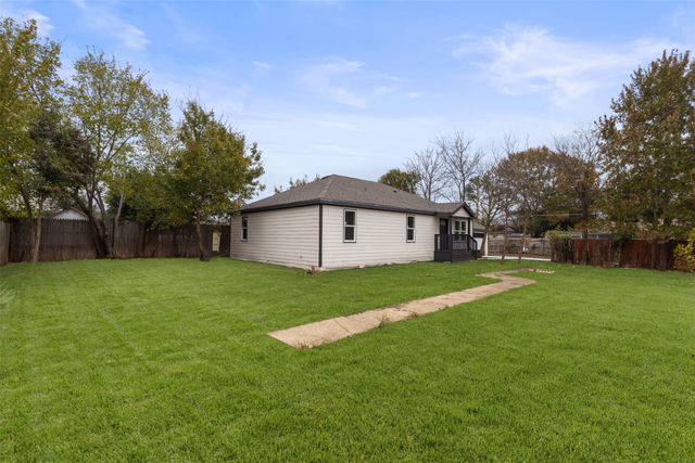 1638 Stevens Street, Dallas, TX 75228