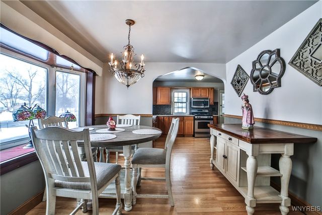 51 Hybank Drive, West Seneca, NY 14224