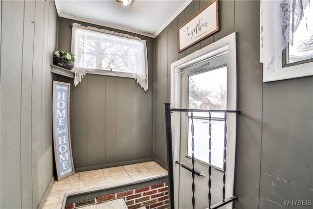 51 Hybank Drive, West Seneca, NY 14224