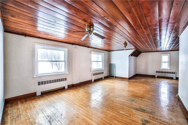 51 Hybank Drive, West Seneca, NY 14224