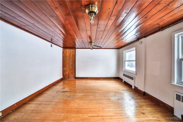 51 Hybank Drive, West Seneca, NY 14224